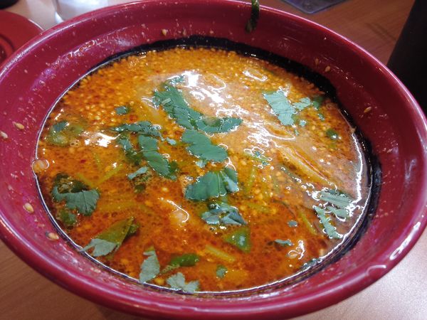 「胡麻香る坦々麺４２９円」@無添 くら寿司 足立江北店の写真