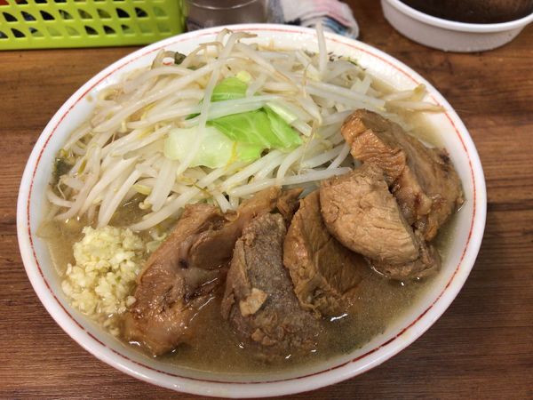 「小ブタ(ニンニク) 800円」@ラーメン二郎 品川店の写真
