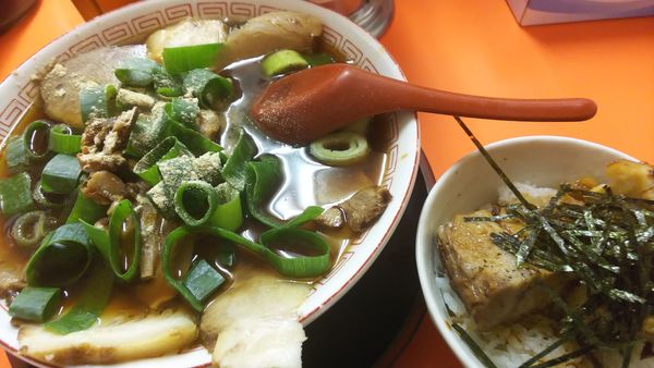 「肉ざんまいセット 980円」@麺屋7.5Hz+ 梅田店の写真