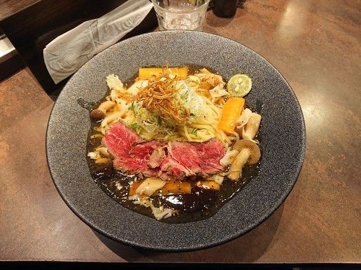 「秋茸牛まぜそば」@麺屋武蔵 武骨外伝の写真