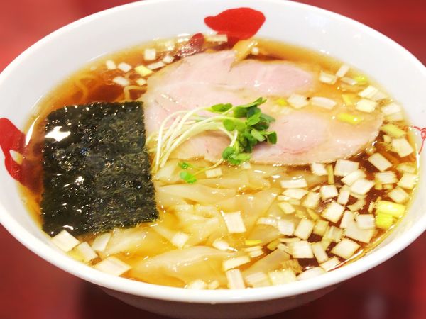 「ワンタンそば」@支那そば 正月屋の写真