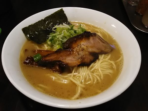 「らーめん醤油大盛り880円」@らーめん こてつの写真