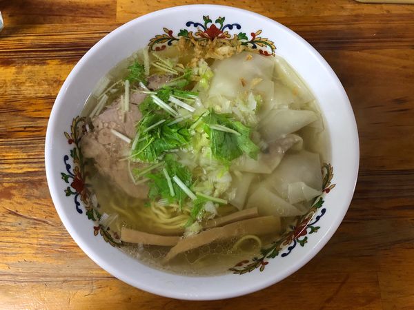 「塩ワンタンメン」@支那そば一麺 豊里店の写真