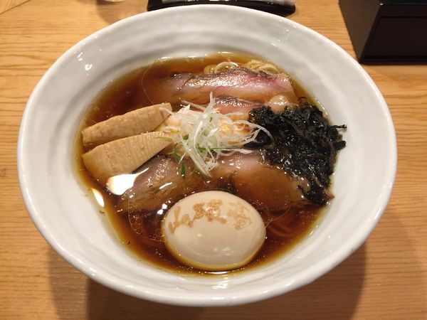「特上醤油らぁ麺」@赤羽 山雄亭の写真
