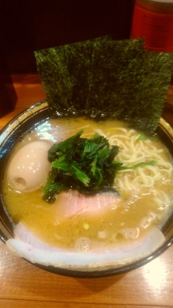 「中盛ラーメン＋味玉」@末廣家の写真