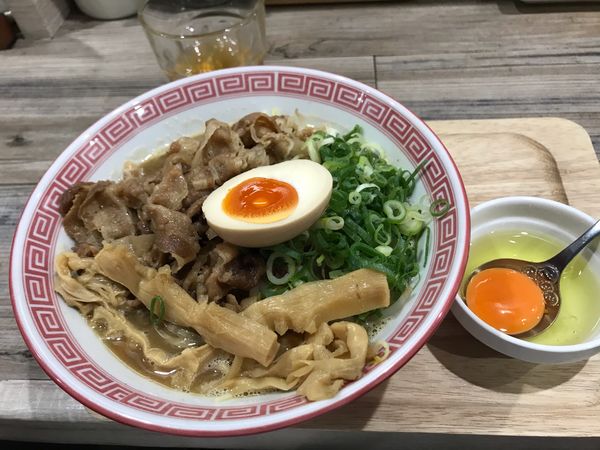 「徳島ラーメン全部増し」@徳島NOODLE ぱどるの写真