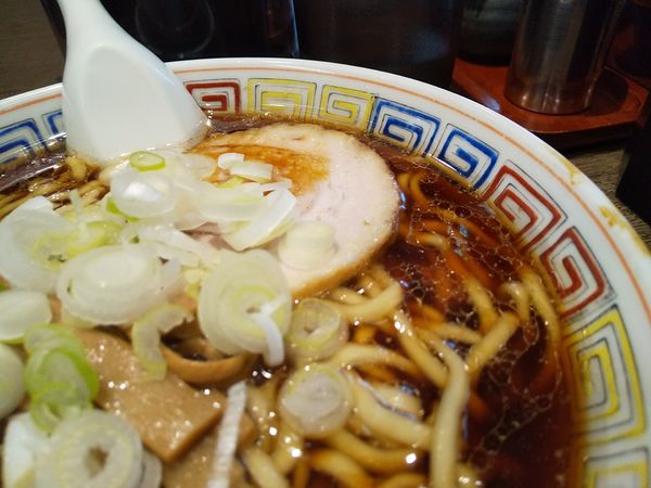 「#中華そば #680円」@丸中華そばの写真