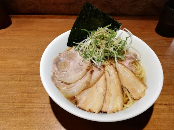 「葱と三種のチャーシュー麺（限定）」@寿製麺よしかわ 川越店の写真