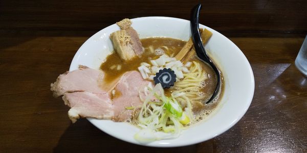 「肉煮干しそば」@煮干しそば 虎空の写真