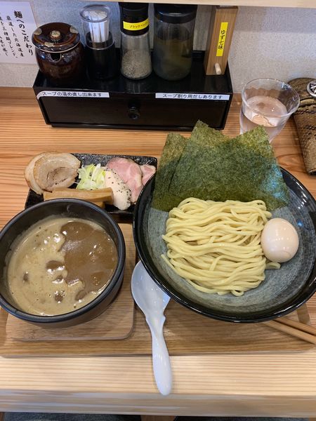 「特製つけ麺」@麺道 ひとひらの写真