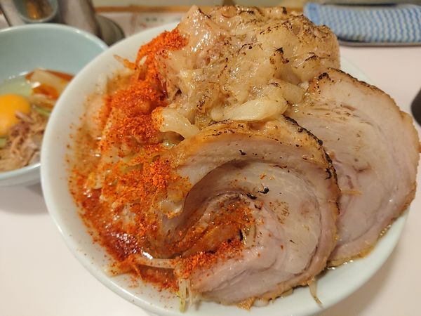 「ラーメン、豚、大盛、卵」@成蹊前ラーメン 吉祥寺の写真