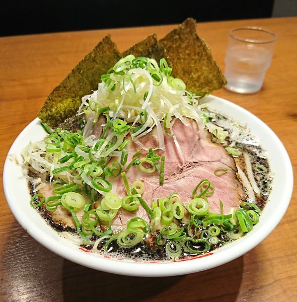 「なんつッ亭スペシャル(1200円)」@なんつッ亭 御徒町店の写真