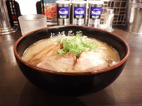「我流札幌塩らーめん」@札幌飛燕の写真