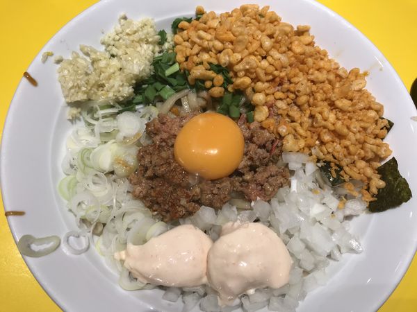 「台湾まぜそば並（全マシ）」@ラーメンパンチの写真