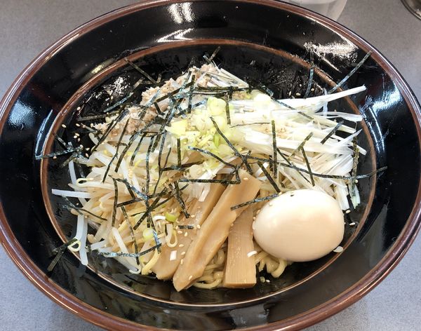 「油そば＋味玉＋麺大盛りサービス（￥850＋￥100）」@家系ラーメン 大和 達磨家の写真