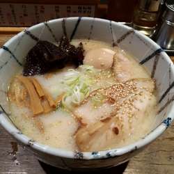 味付玉子しおらーめん