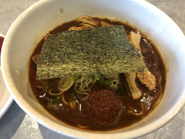 「えび味噌白湯（中盛・小辛）　￥７５０」@濃厚白湯らーめん3の写真