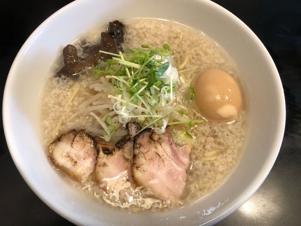 「ゆきラーメン＋味玉」@ら〜めん 晴々の写真