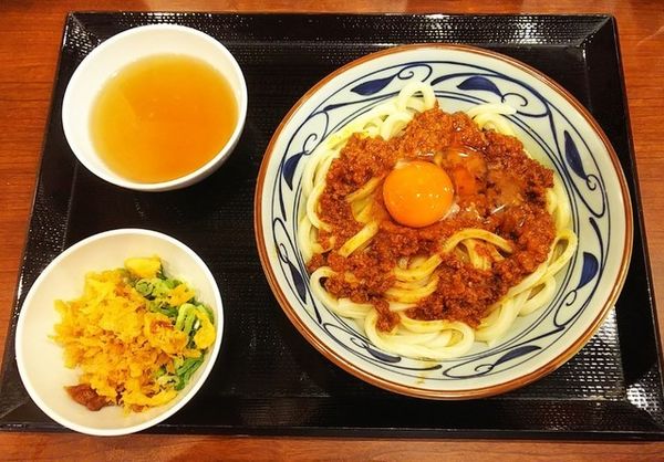 「肉々釜玉650円」@丸亀製麺 米沢店の写真