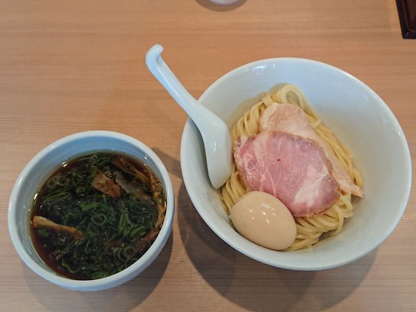 「味玉つけ麺」@らぁ麺 はやし田 横浜店の写真