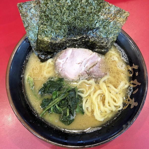 「ラーメン（並）￥６５０」@横浜ラーメン おか本の写真