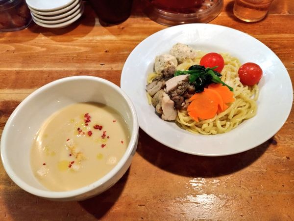 「期間限定 みそチーズつけ麺」@琉球新麺 通堂 琉大北口店の写真