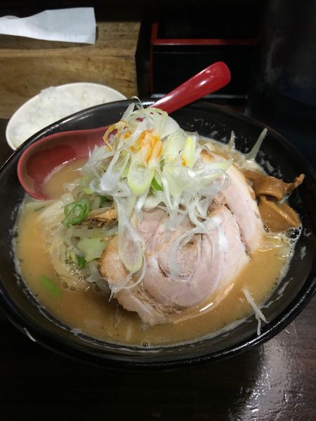 「味噌＋ライス＋野菜大盛ニンニク」@麺処 花田 池袋店の写真