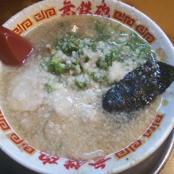 「醤油ラーメン 780円」@無鉄砲 大阪店の写真