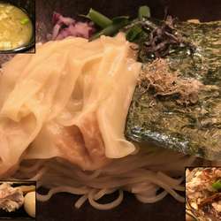 特選盛り昆布水つけ麺（塩）＋和え玉