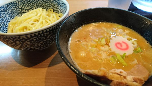 「【昼】厳選鶏白湯つけ麺」@吉虎 東京 KICHITORA TOKYO 渋谷本店の写真