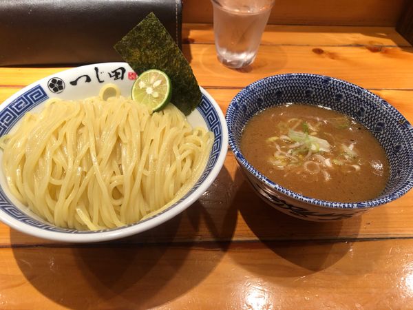 「濃厚つけ麺 900円 大盛 120円 あつもり」@つじ田 飯田橋店の写真