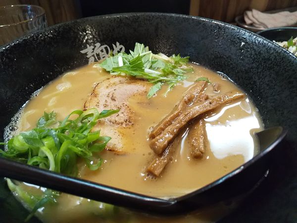 「#らーめん #750円 #炙り豚マヨ丼 #280円」@麺や ふくわらいの写真