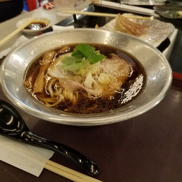 「醤油ラーメン」@京都千丸 しゃかりき murasaki 京都タワーサンド店の写真