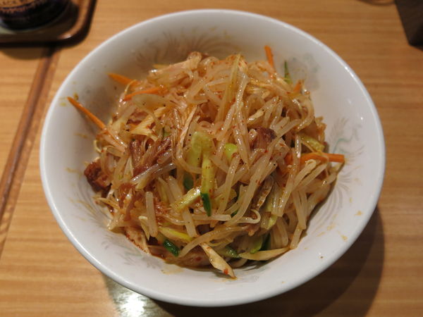 「拌麺=スープのない麺=：1020円」@かおたんラーメン 赤坂店の写真