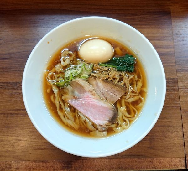 「味玉醤油らーめん」@純手打ち だるまの写真