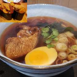 マグロ醤油ラーメン950円