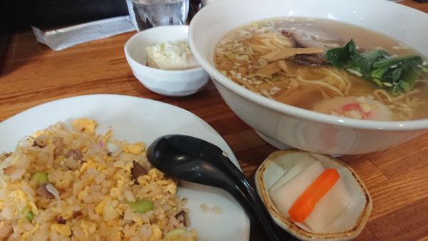 「ラーメン」@広東家庭料理 おかむらの写真