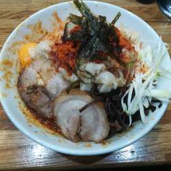 辛まぜ(並)(910円)+豚1枚追加(100円)