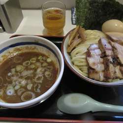 特製つけ麺（１０００円）＋中盛３０円