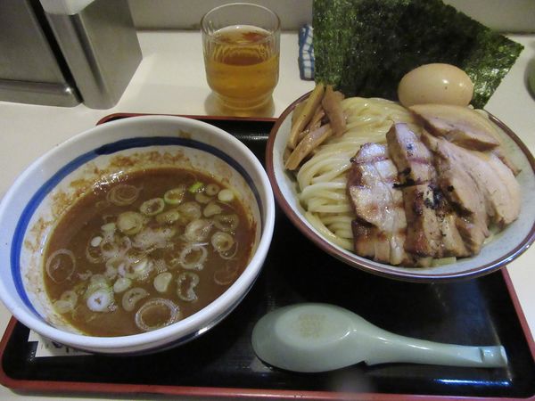 「特製つけ麺（１０００円）＋中盛３０円」@麺屋ゆうの写真