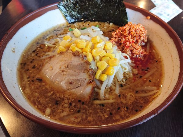 「辛肉みそらーめん」@ど・みそ JRA東京競馬場店の写真