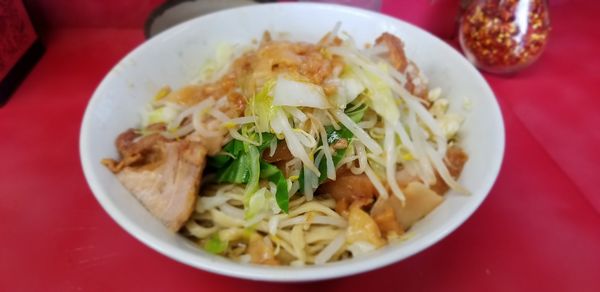 「小汁なし700+豚ﾀﾞﾌﾞﾙ200+玉子50」@ラーメン二郎 環七一之江店の写真