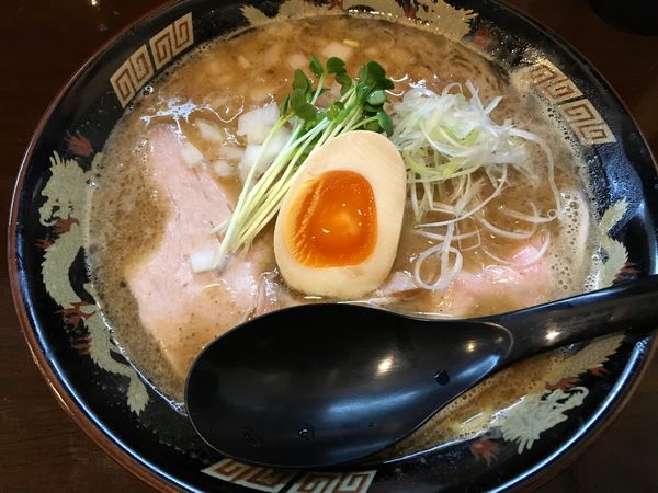 「魚豚骨ラーメン」@魚と豚と黒三兵の写真