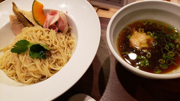 「鶏とポルチーニ茸の醤油つけSOBA 1000円」@銀座 篝 本店の写真