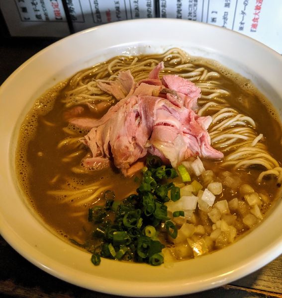 「濃厚烏賊ワタそば 900円＋浅蜊の和え玉ﾊｰﾌ 250円」@灰汁中華 丿貫 福富町本店の写真