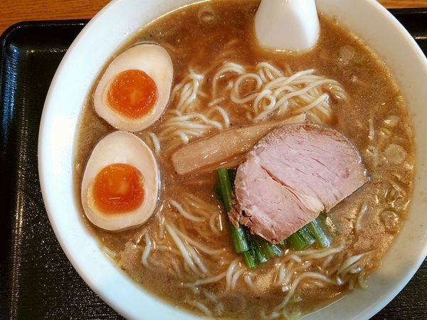 「中華そば（中）＋味玉」@中華そば 一颯の写真