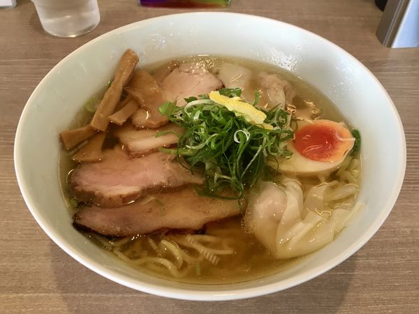 「特製塩そば ＋ 玉子かけご飯」@中華そば 和渦 TOKYOの写真