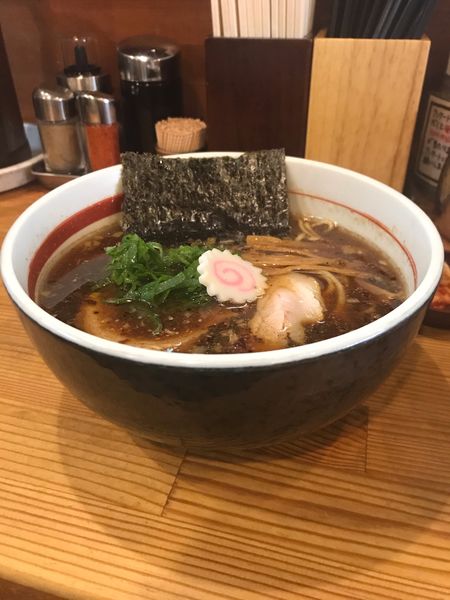 「濃口醤油ラーメン」@本店 塩元帥の写真