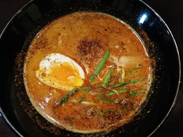 「麻辣担々麺 極」@麺やBar 円の写真