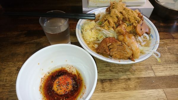 「ラーメン ￥780生卵¥50、魚粉¥50」@らーめん梵’s BONES北浦和本店の写真
